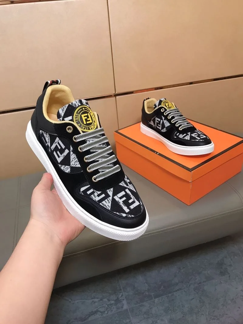 Fendi Low Shoes Snug 23652