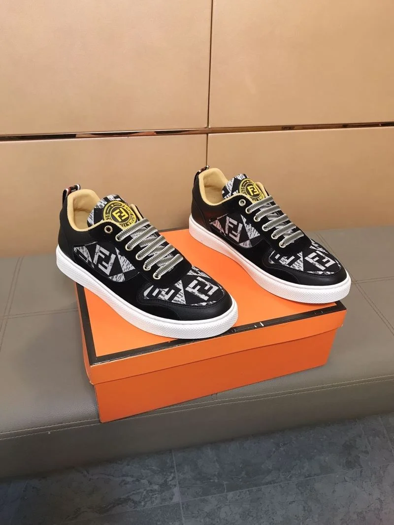 Fendi Low Shoes Snug 23652