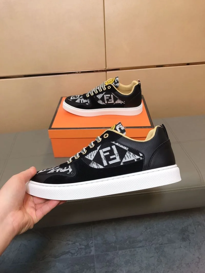 Fendi Low Shoes Snug 23652