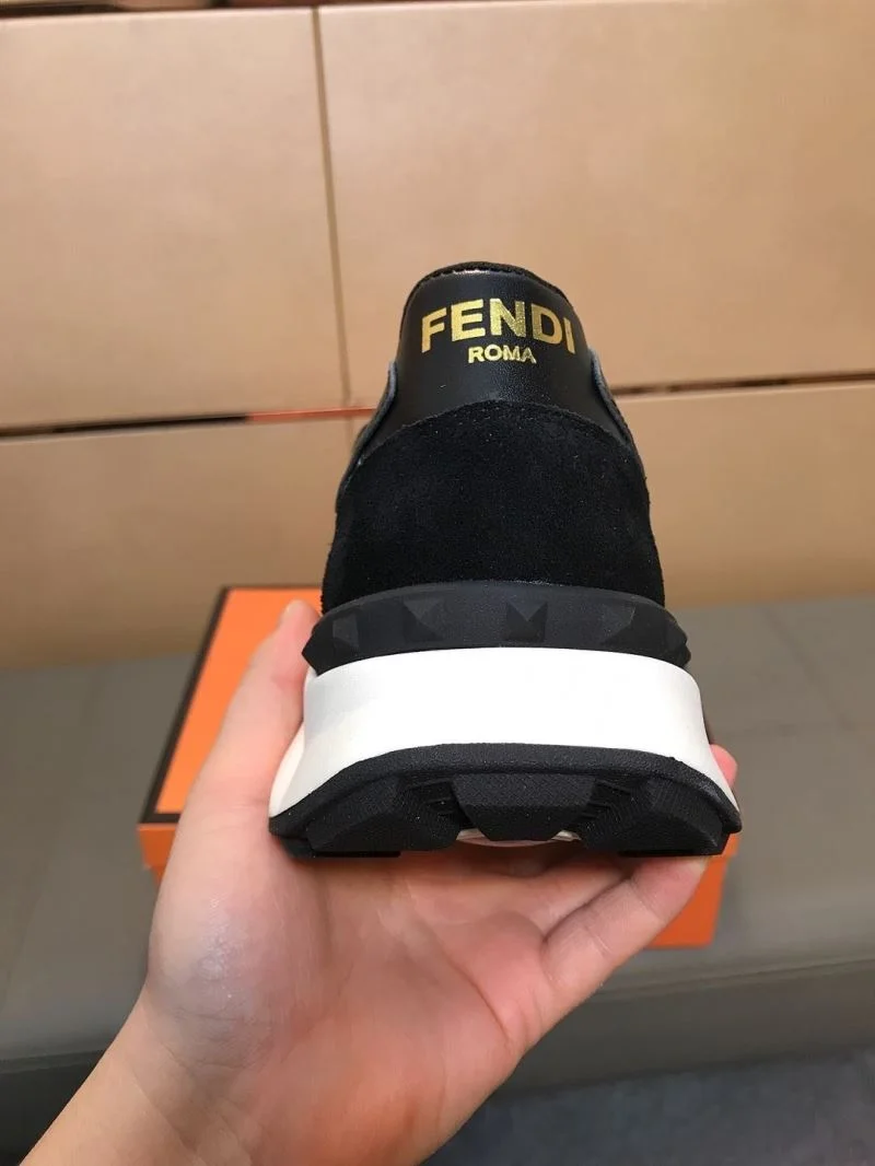 MultiPurpose Fendi Low Shoes 23665