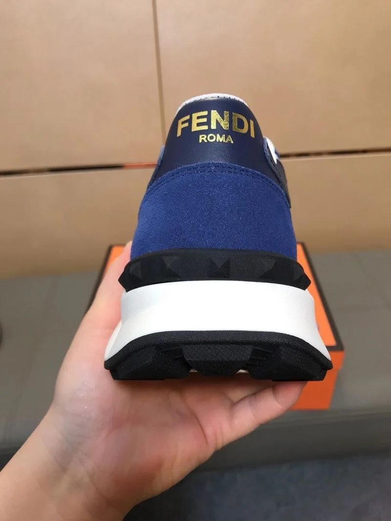 Compact Fendi Low Shoes 23658