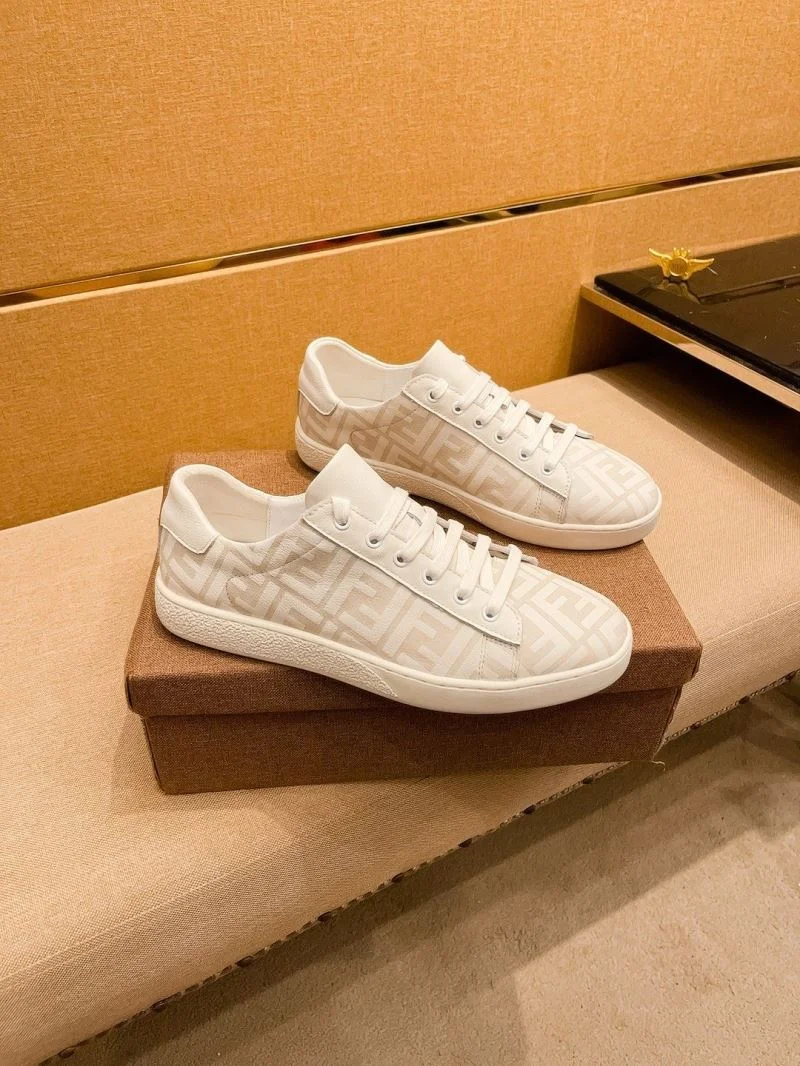 Supportive Fendi Low Shoes 23657