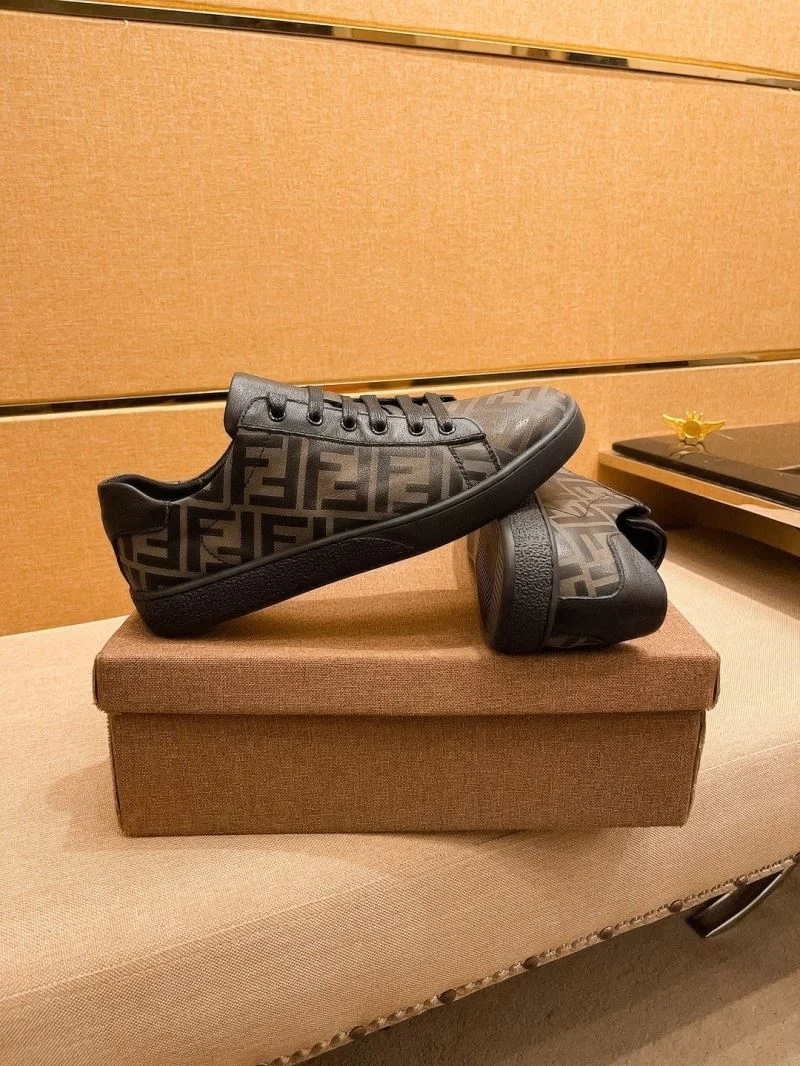 Durable Fendi Low Shoes 23661