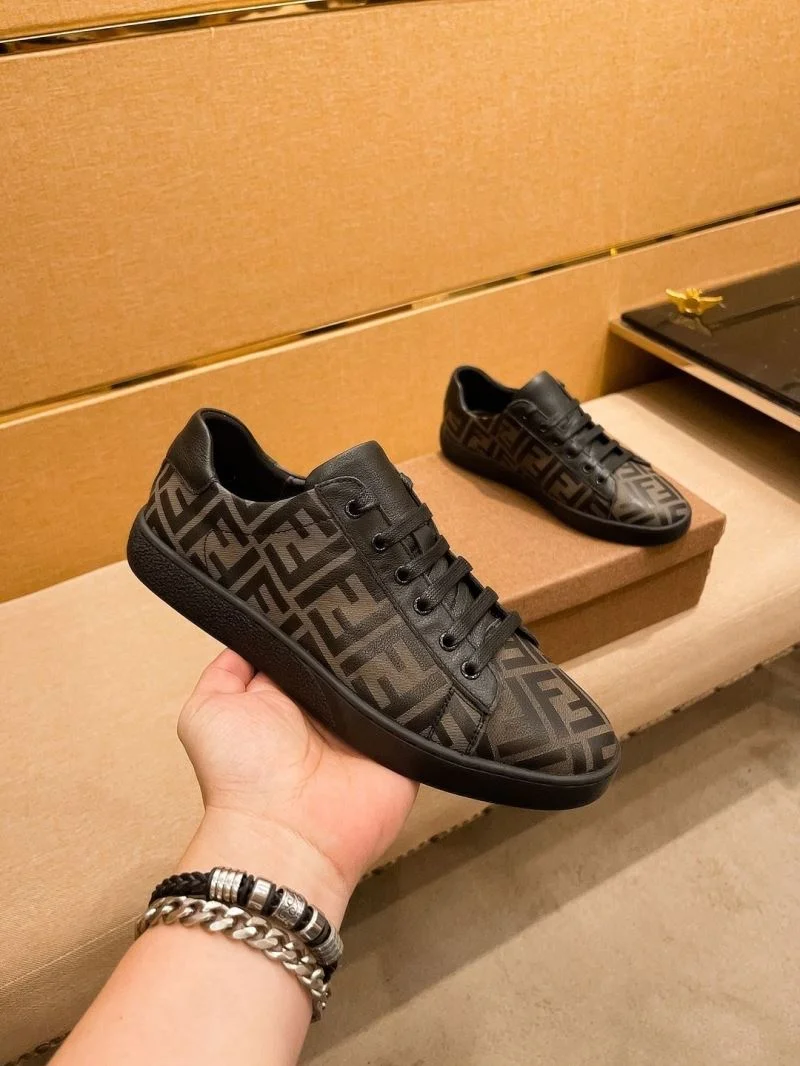 Durable Fendi Low Shoes 23661