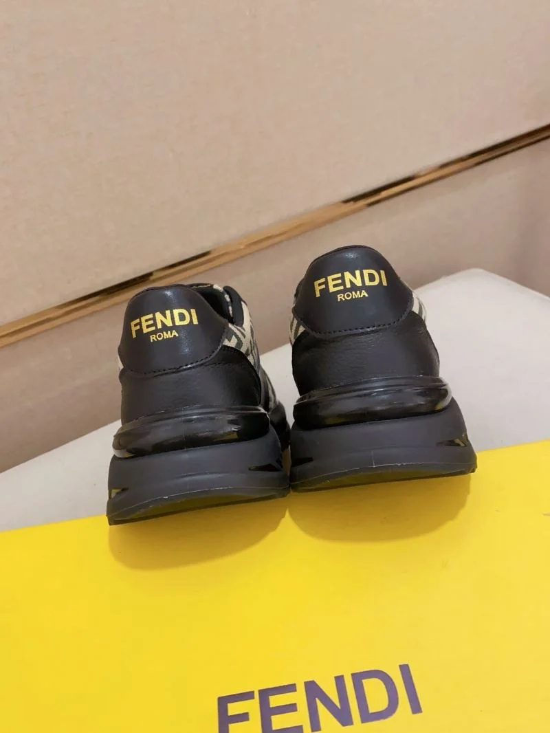 Fendi Low Shoes Flexible 23644