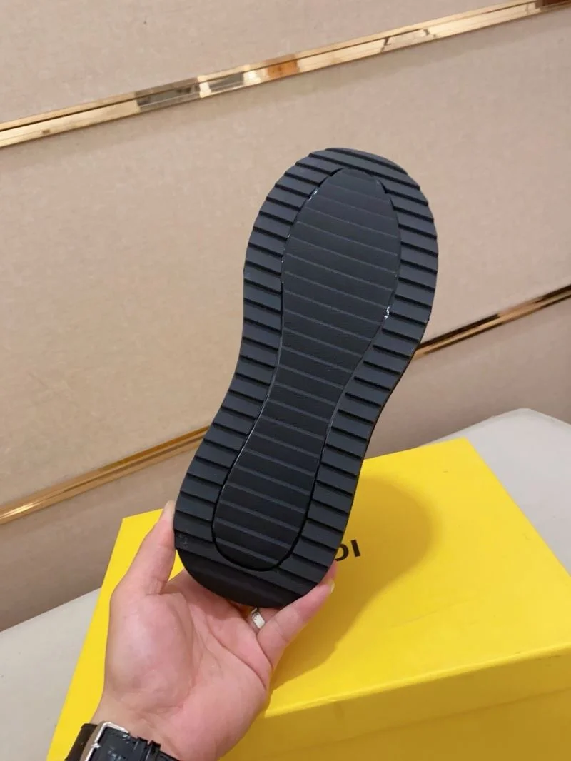 Fendi Low Shoes Flexible 23644
