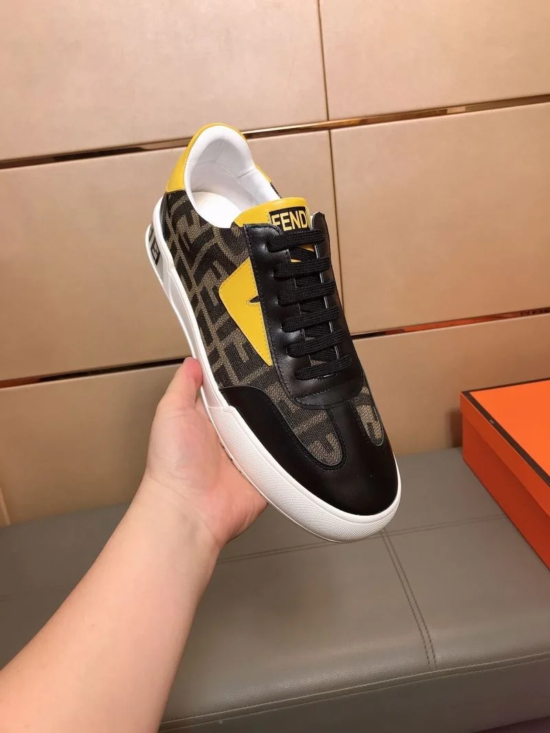 Durable Fendi Low Shoes 23641