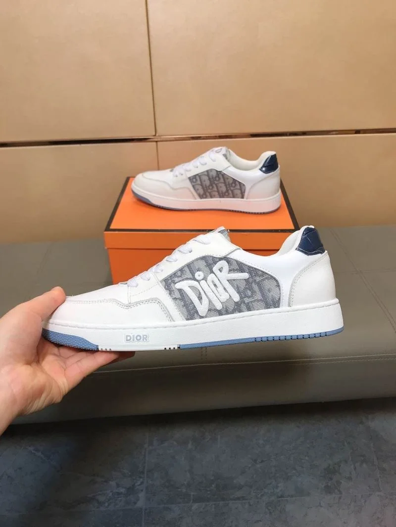 EyeCatching Fendi Low Shoes 23678