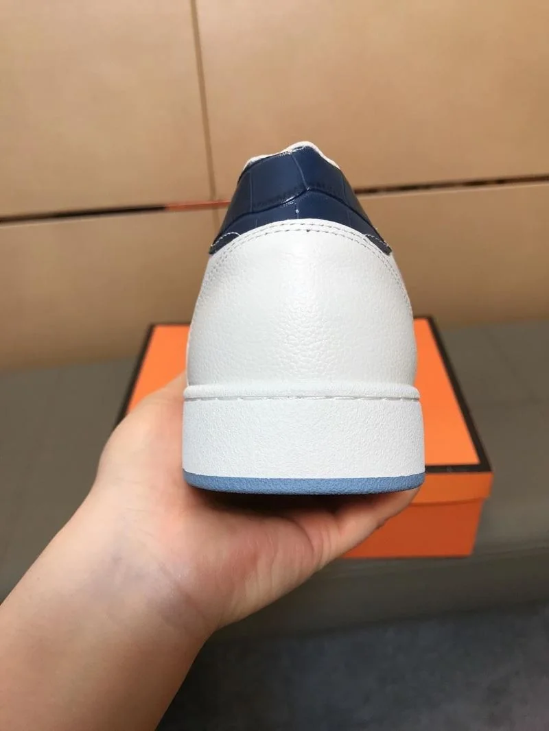 EyeCatching Fendi Low Shoes 23678