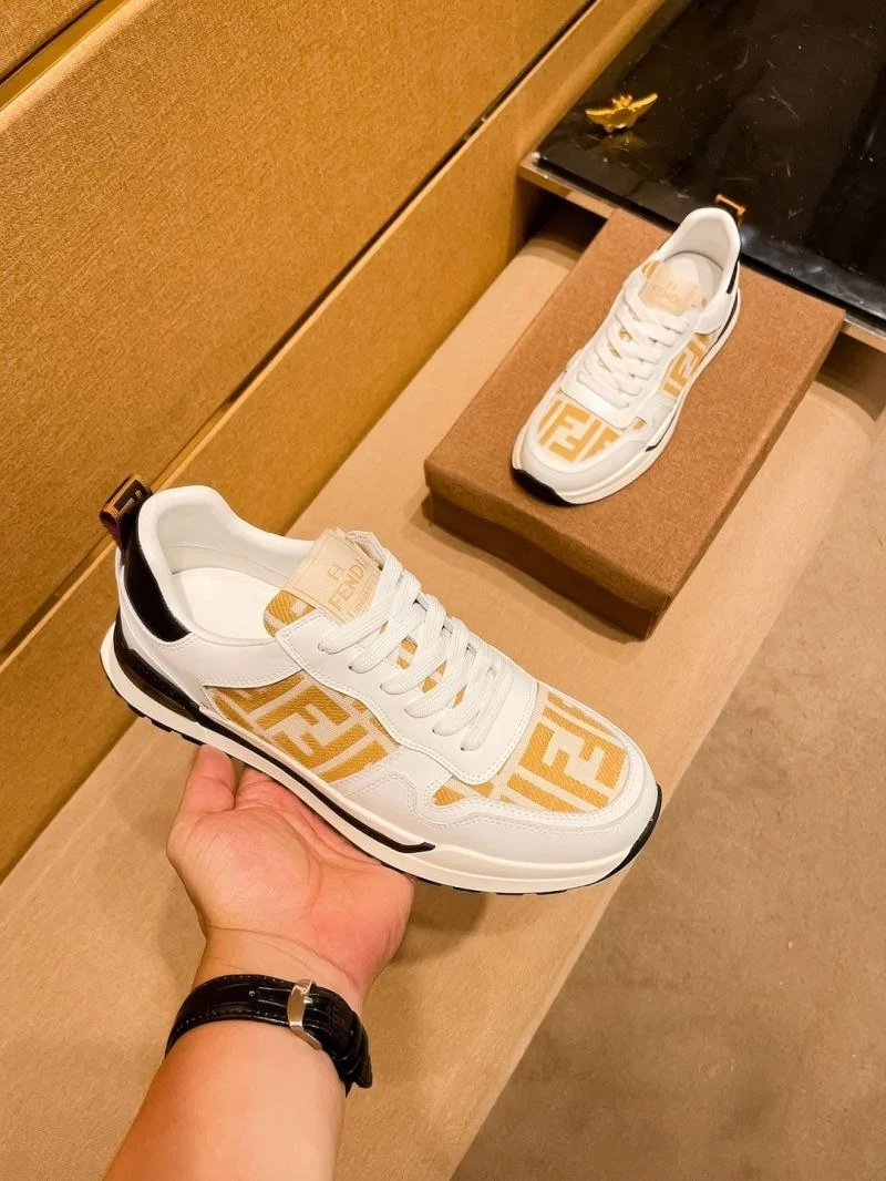 EyeCatching Fendi Low Shoes 23633