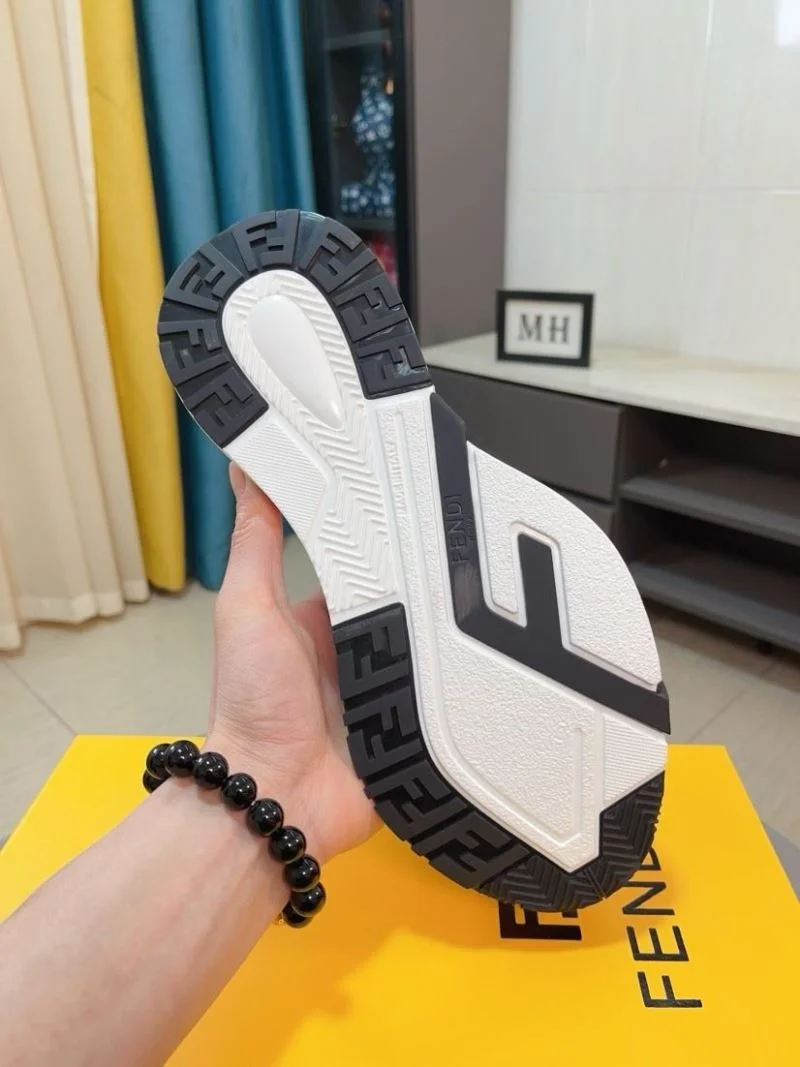 Stretchable Fendi Low Shoes 23613