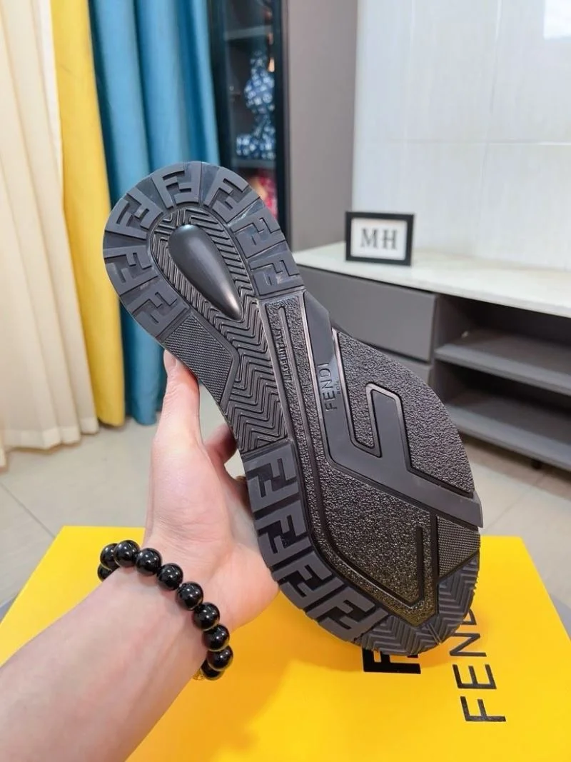 ZipUp Fendi Low Shoes 23635