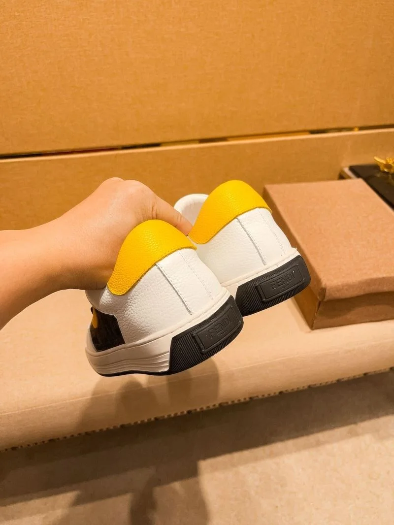 Fendi Low Shoes ComfortFit 23611