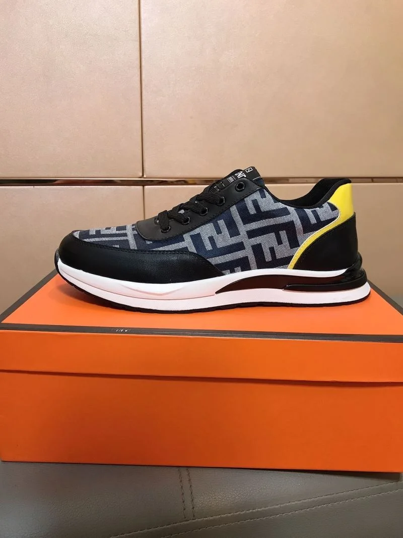 Trendsetting Fendi Low Shoes 23578