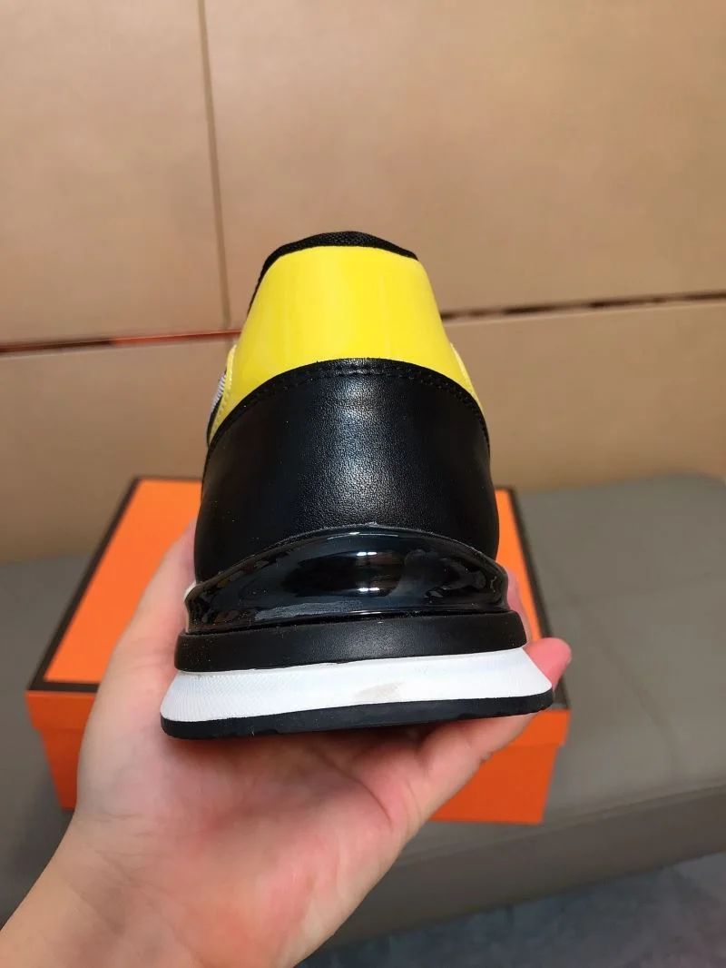 Trendsetting Fendi Low Shoes 23578