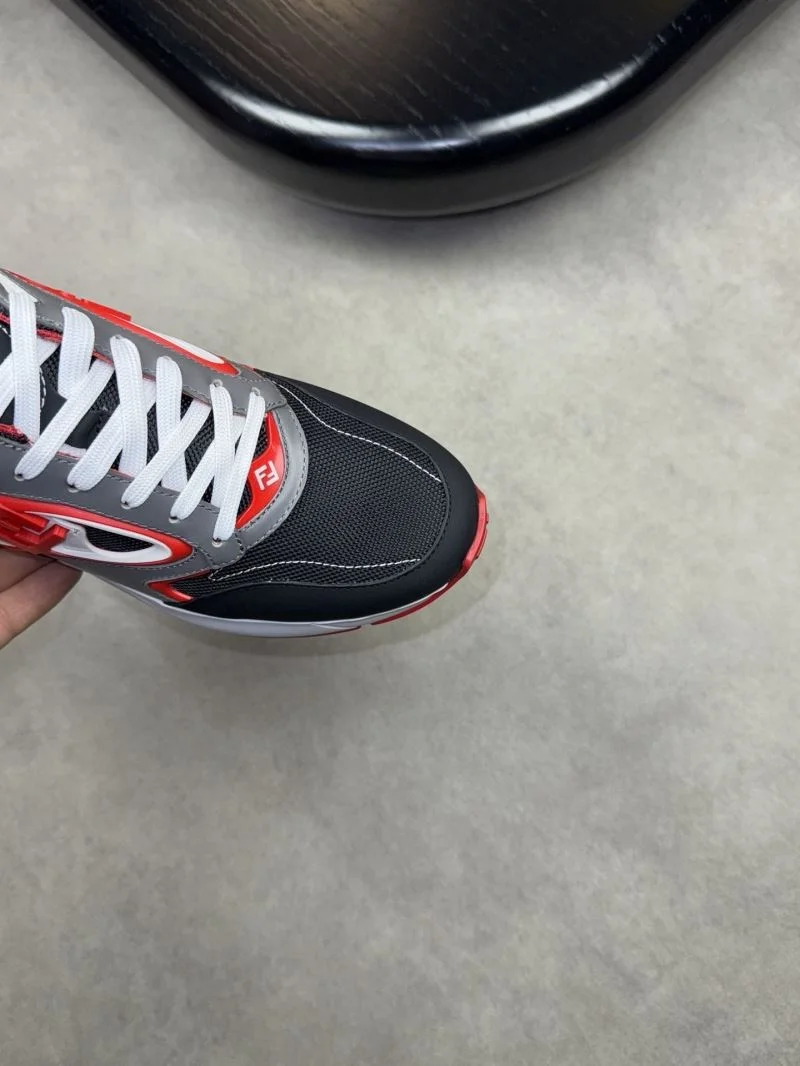Fendi Low Shoes UrbanStyle 23572