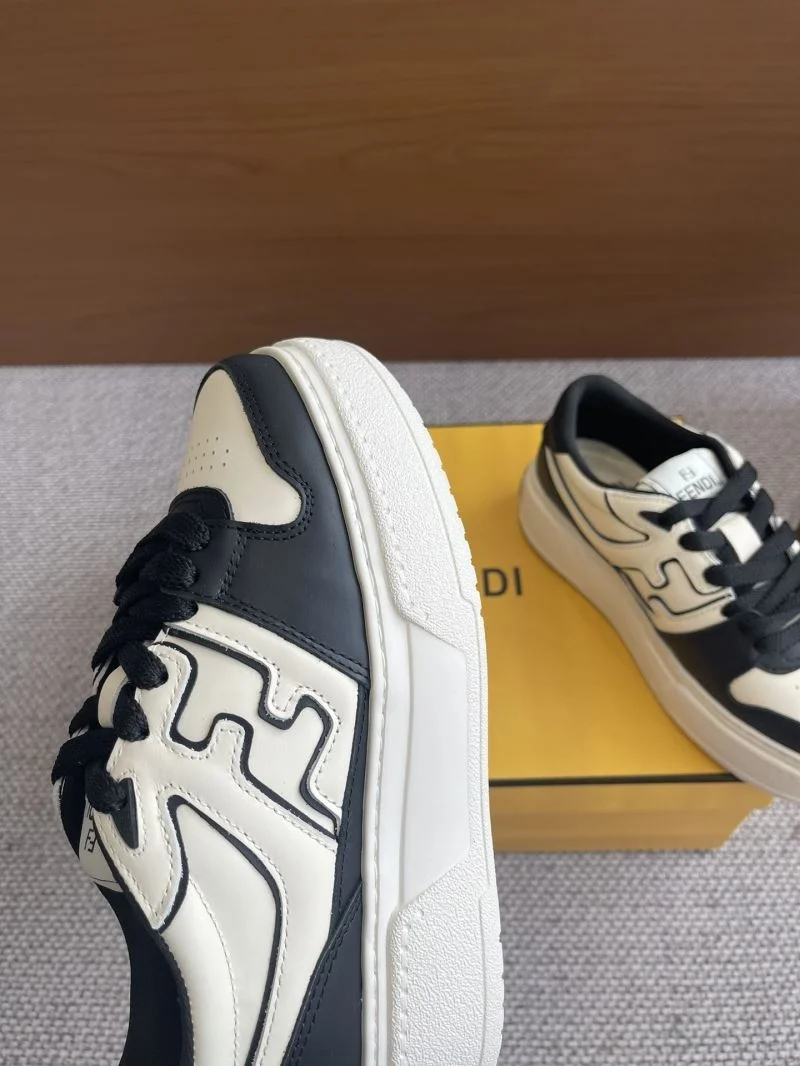 Fendi Low Shoes Vibrant 23306