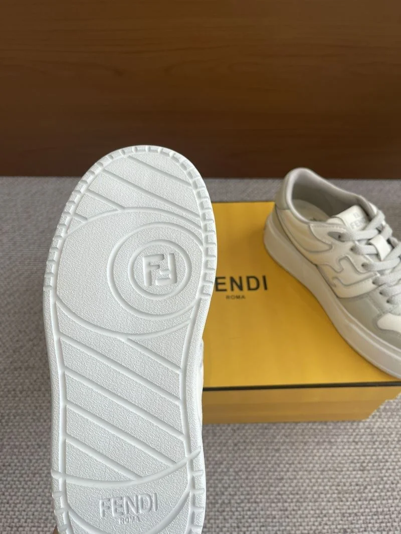 Fendi Low Shoes Effortless 23302