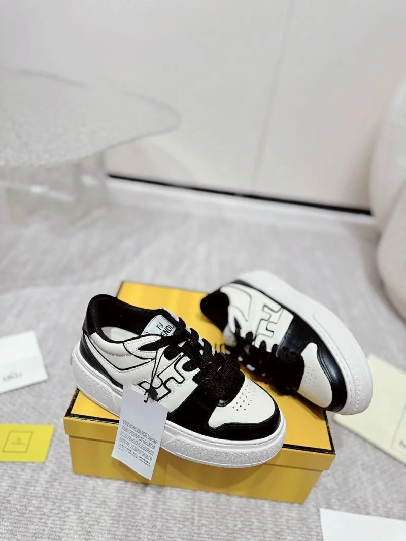 Effortless Fendi Low Shoes 23299