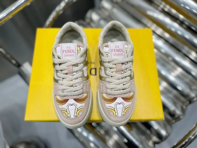 Comfortable Fendi Low Shoes 23291
