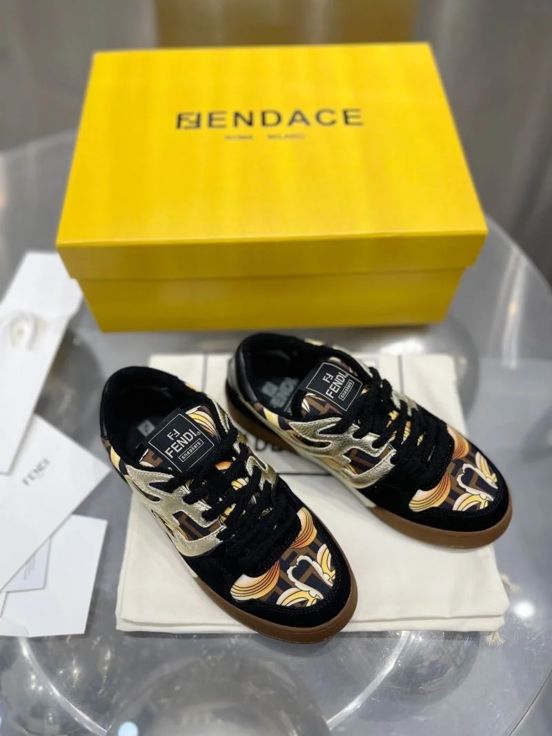 Elegant Fendi Low Shoes 23292