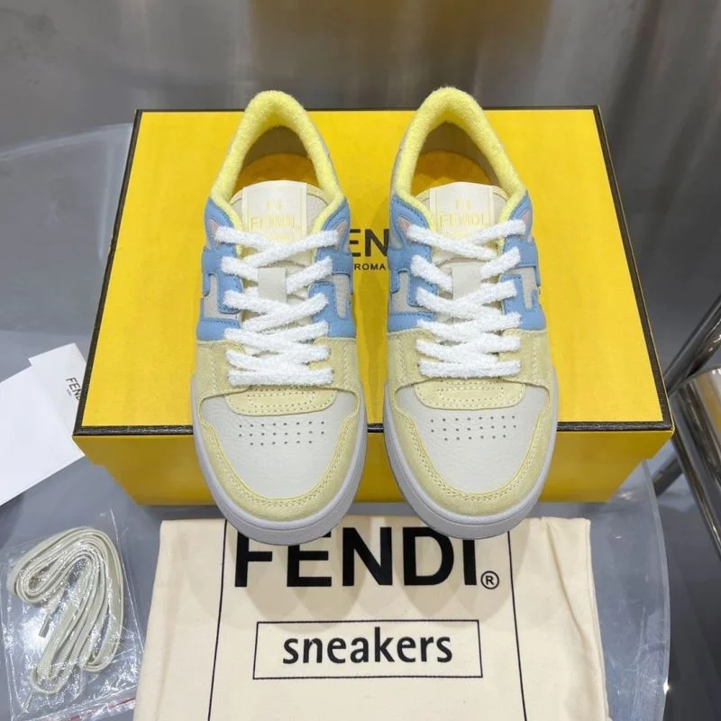 Trendsetting Fendi Low Shoes 23288