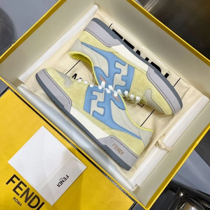 Trendsetting Fendi Low Shoes 23288