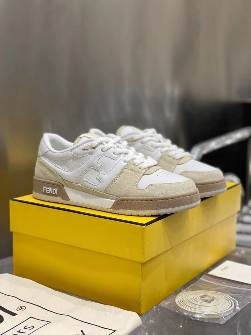 Fendi Low Shoes Sporty 23282