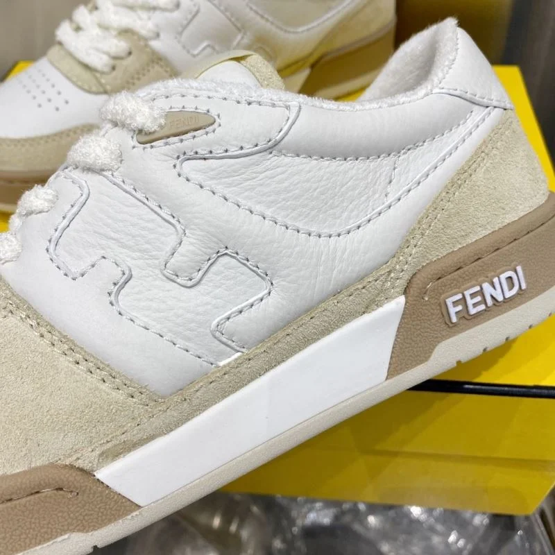 Fendi Low Shoes Sporty 23282
