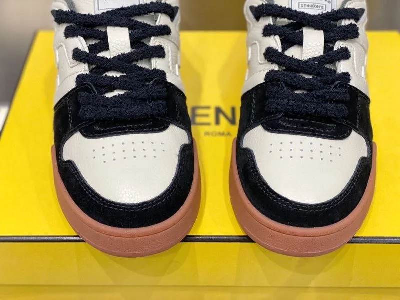 Fendi Low Shoes Durable 23283