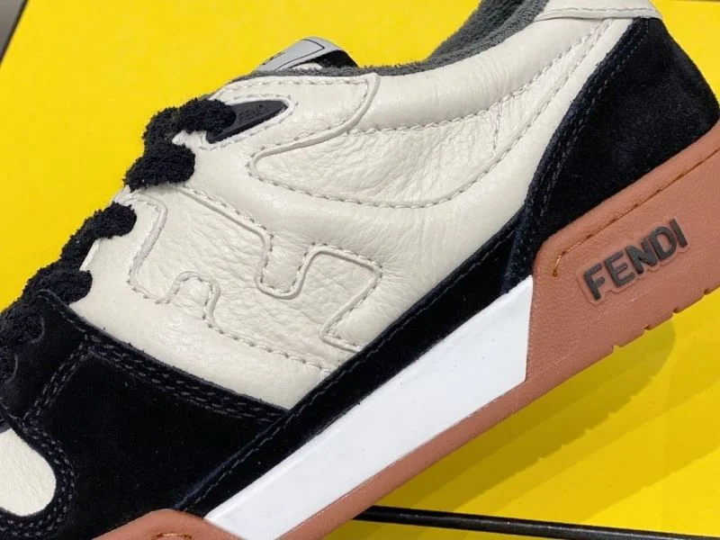 Fendi Low Shoes Durable 23283