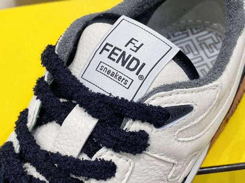 Fendi Low Shoes Durable 23283