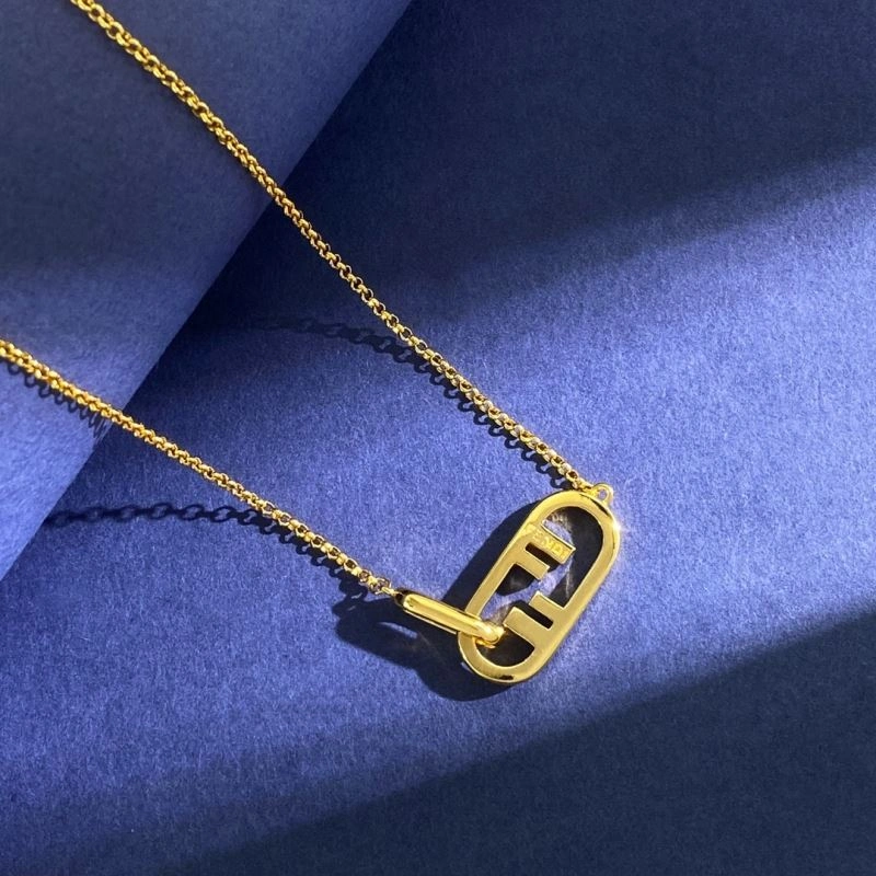 Affordable Fendi Necklaces 214623