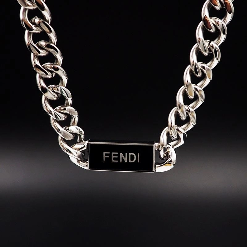 Stylish Fendi Necklaces 213050