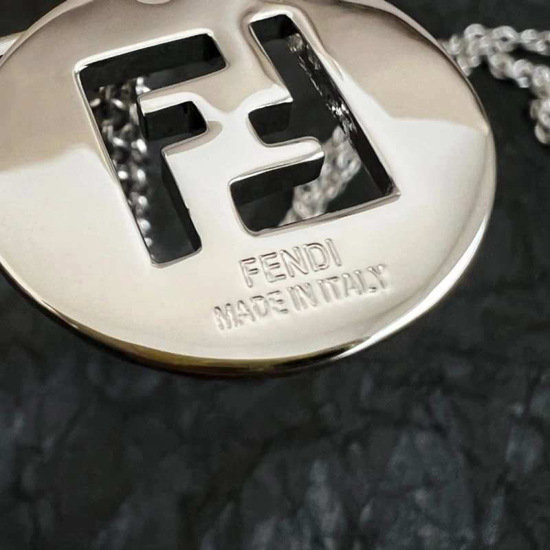 Fendi Necklaces Minimalist 212200