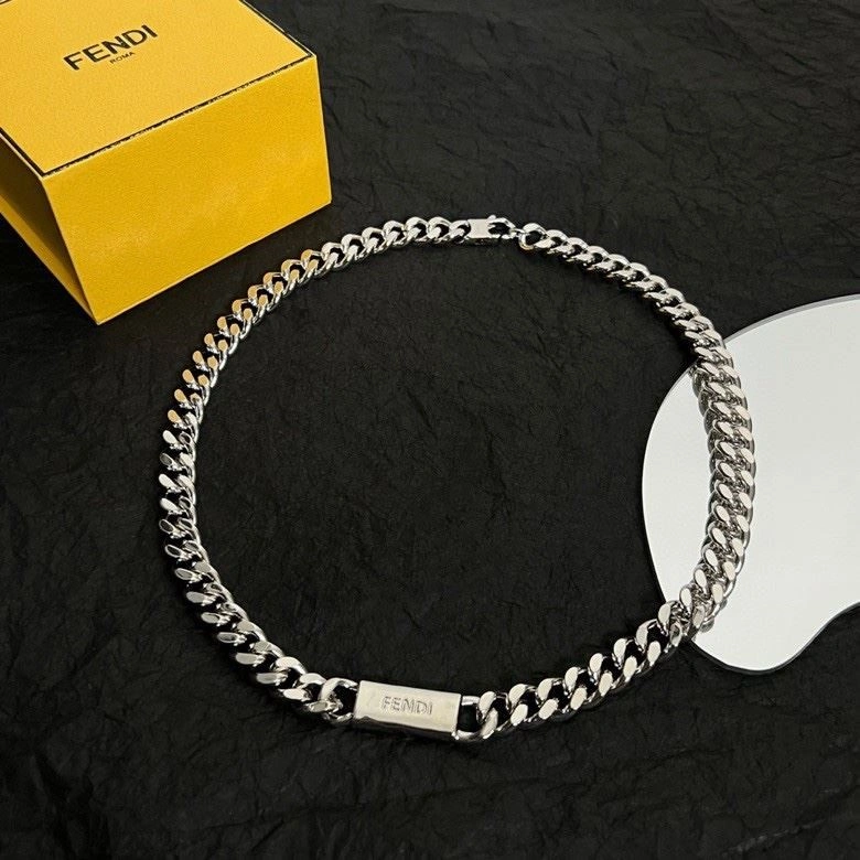 WrinkleFree Fendi Necklaces 209881