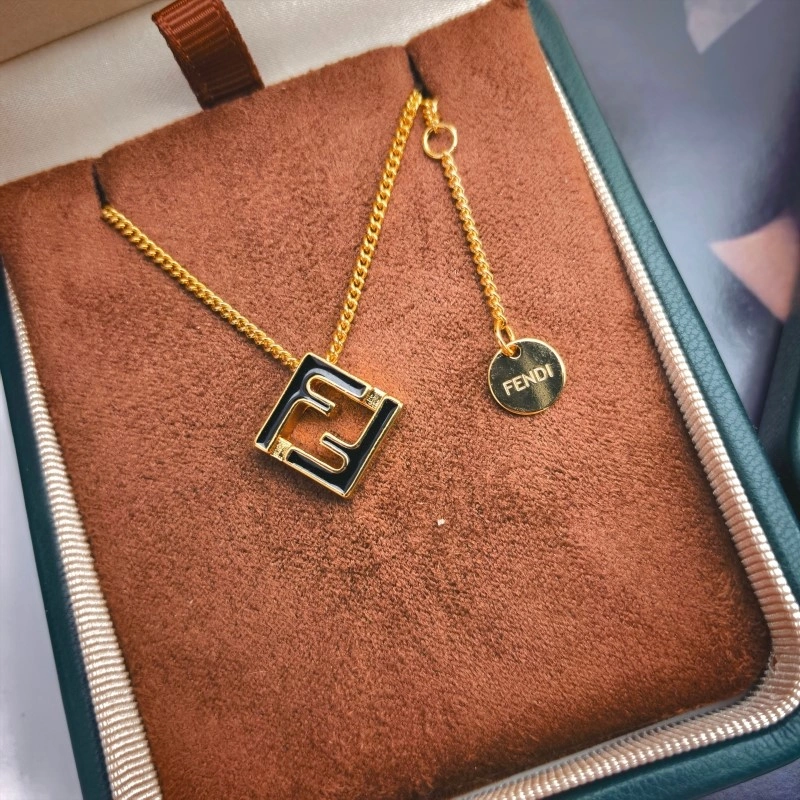 Fendi Necklaces Tailored 208058