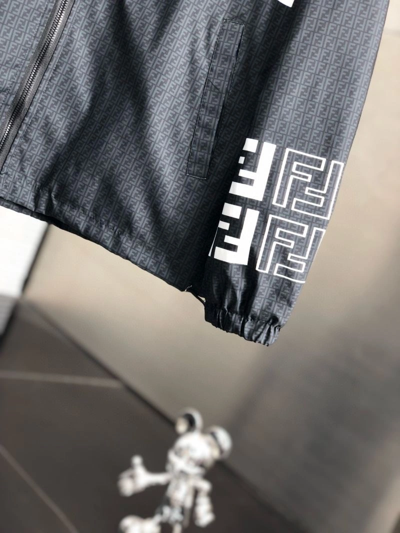 Durable Fendi Outwear 120867