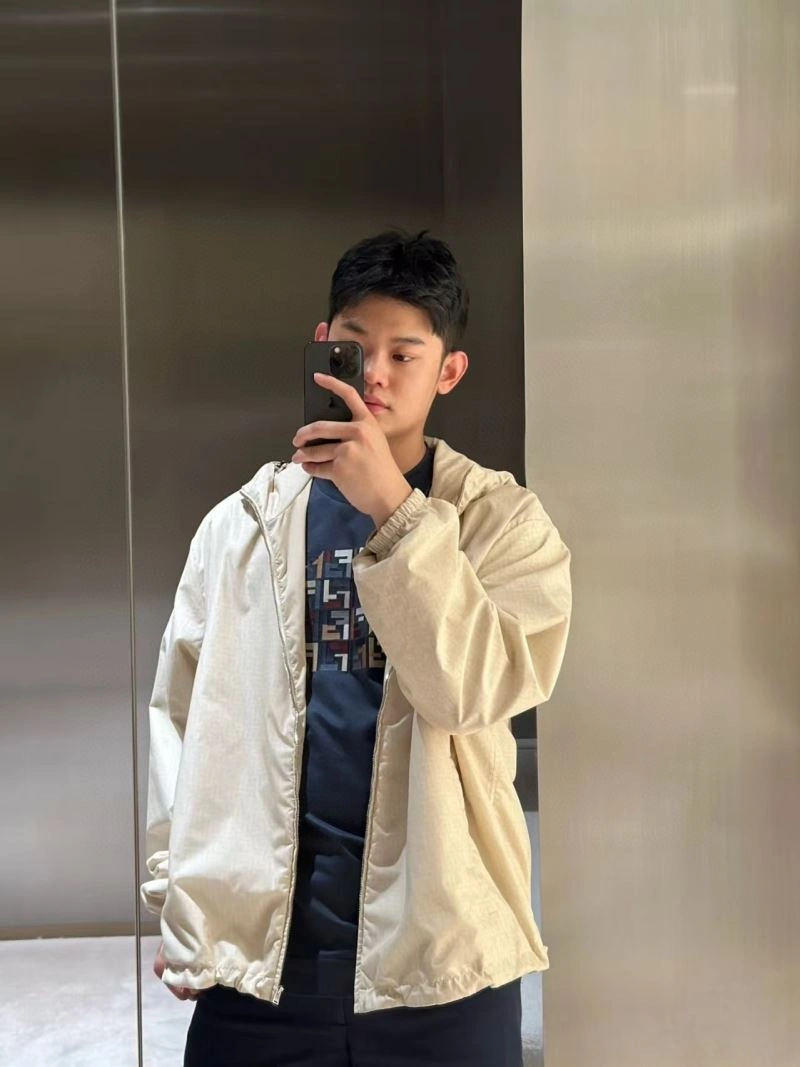 Original Fendi Outwear 123116