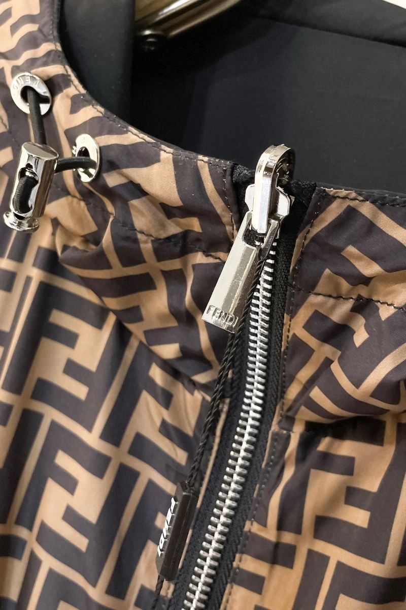 Fendi Outwear Snug 123330