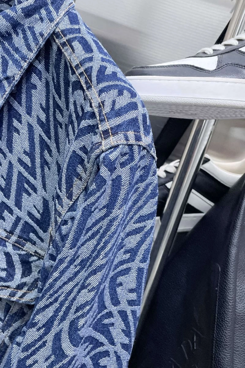 Comfortable Fendi Outwear 122938