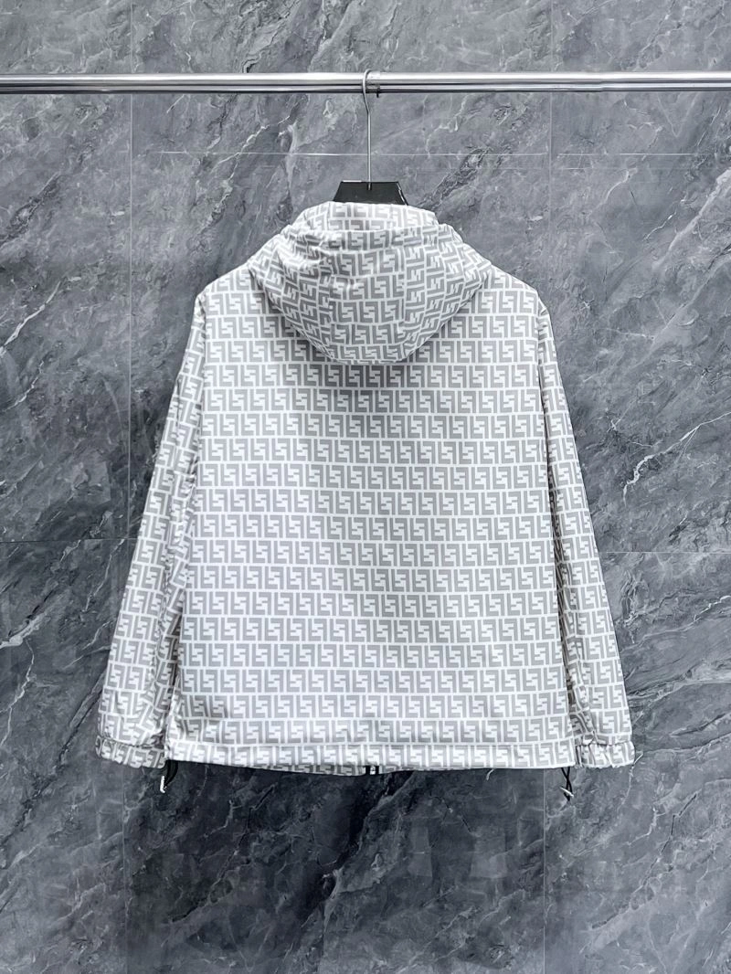 Breathable Fendi Outwear 122926