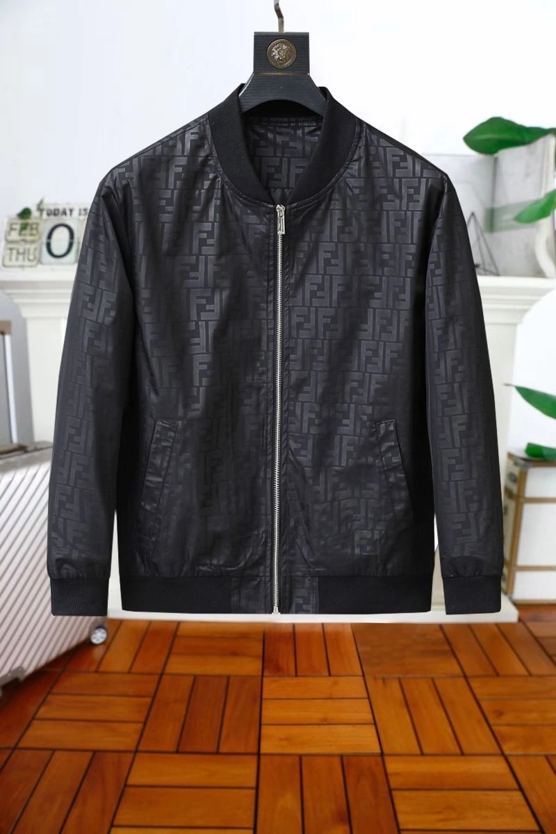 Breathable Fendi Outwear 122683