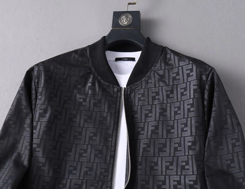Breathable Fendi Outwear 122683