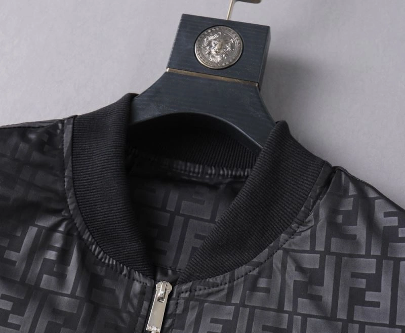 Breathable Fendi Outwear 122683