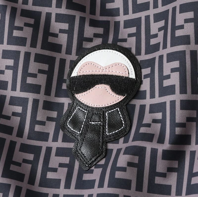 Trendy Fendi Outwear 122703