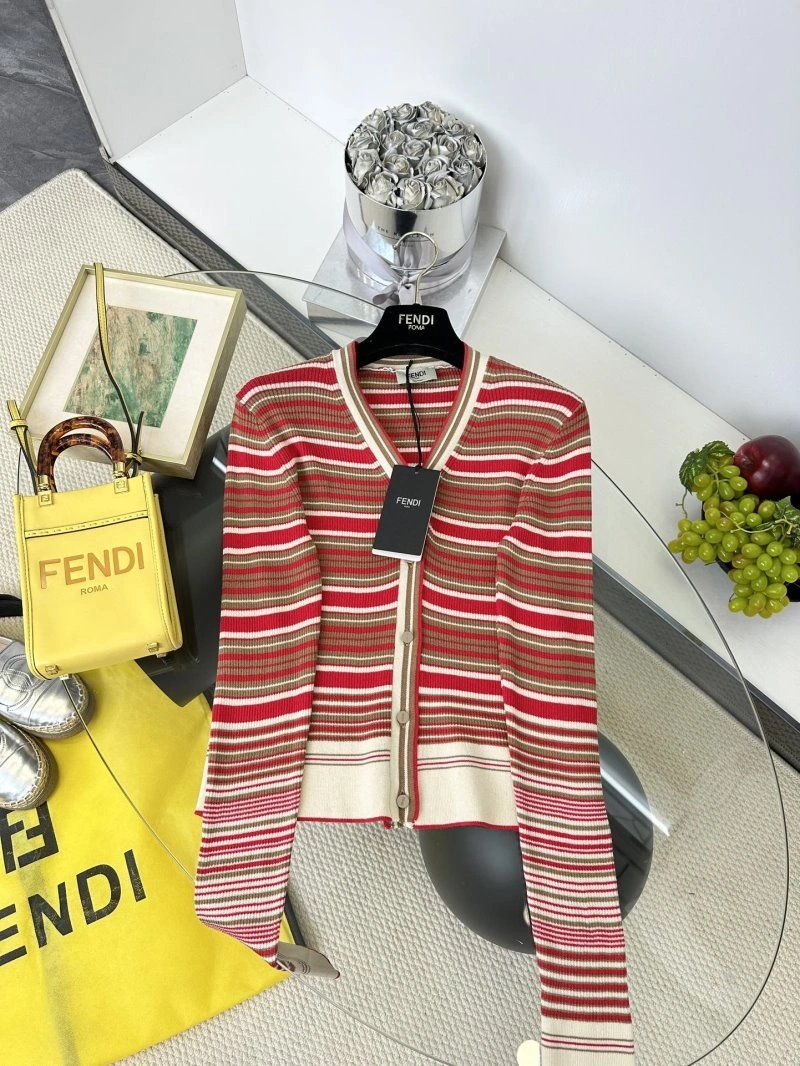 Fashionable Fendi Outwear 120598