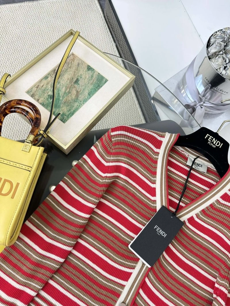 Fashionable Fendi Outwear 120598