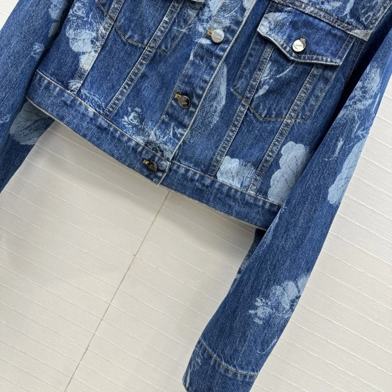 Sleek Fendi Outwear 120778