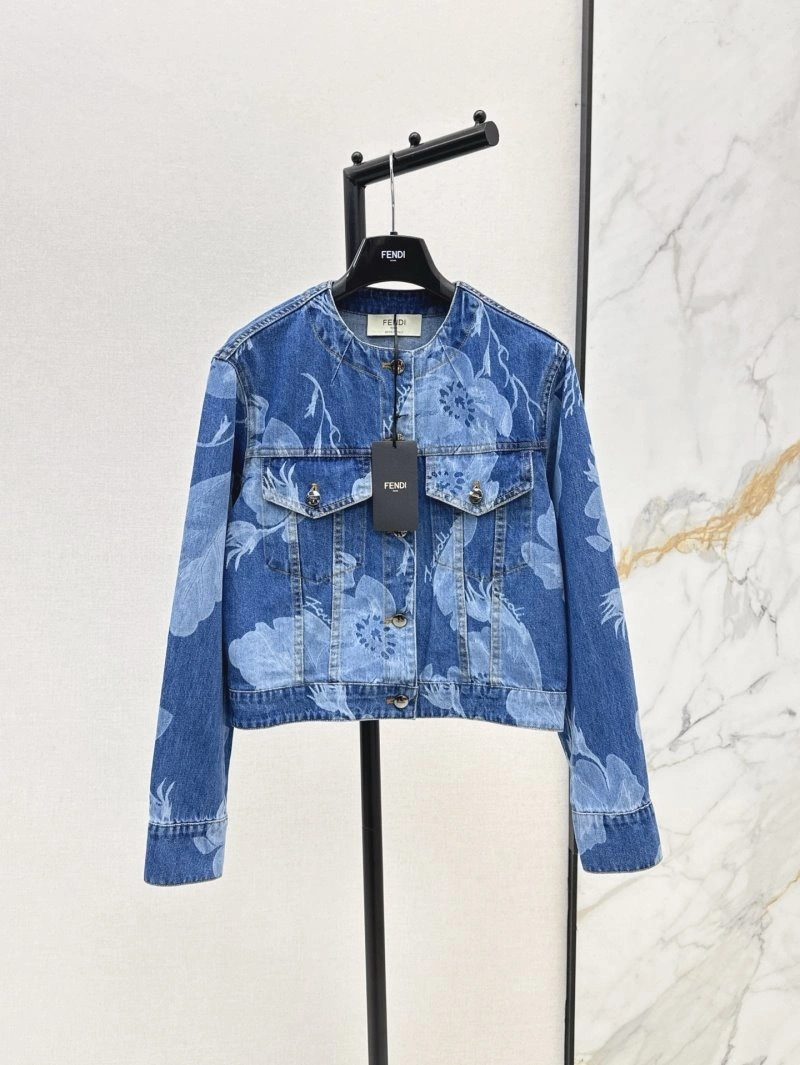 Fendi Outwear Attractive 120441